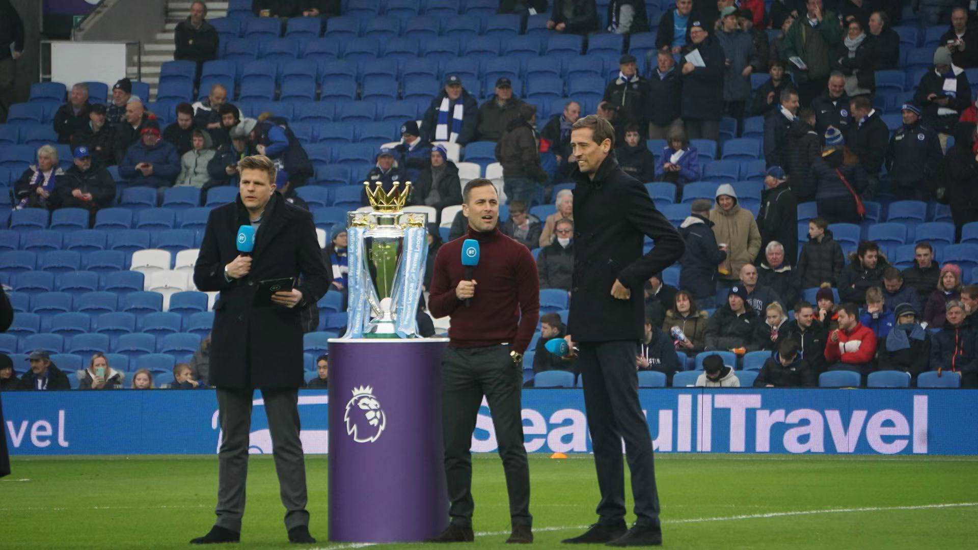 与加拉塔萨 与加拉塔萨